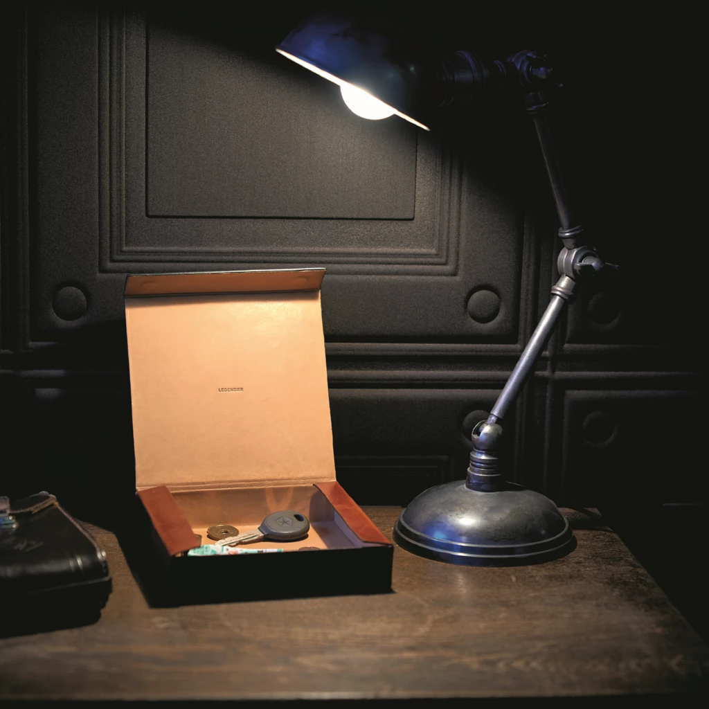 Leder Etui, Leather Case ETWEE Square Chestnut